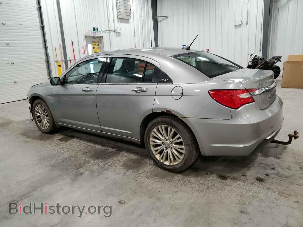 2013 CHRYSLER 200 - VIN: 1C3CCBCG5DN665580 - Фото 2