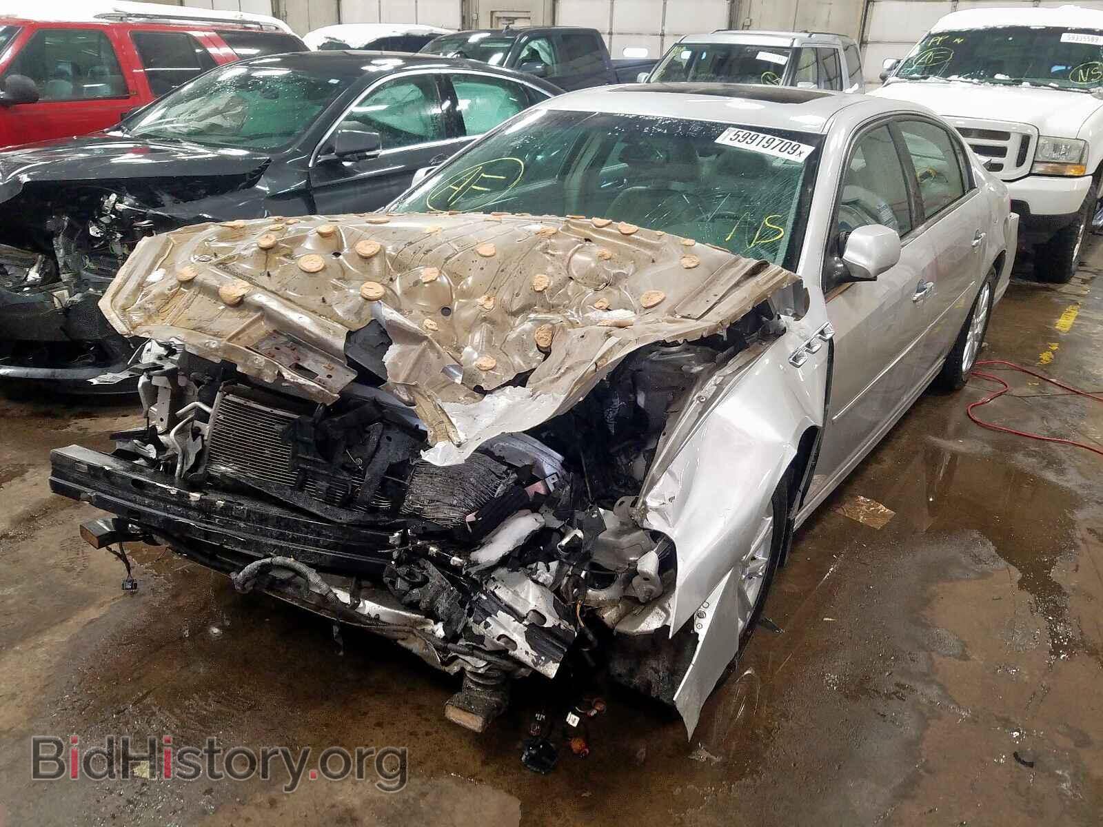 2011 BUICK LUCERNE - VIN: 1G4HC5EM7BU100395 - Фото 2