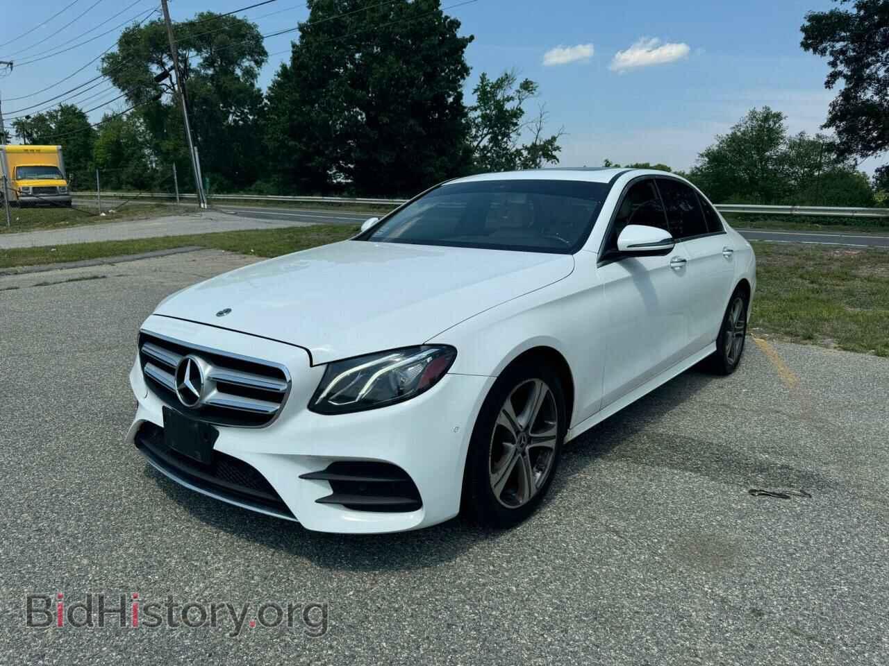 2018 MERCEDES-BENZ E-CLASS - VIN: WDDZF4KB0JA389221 - Фото 2