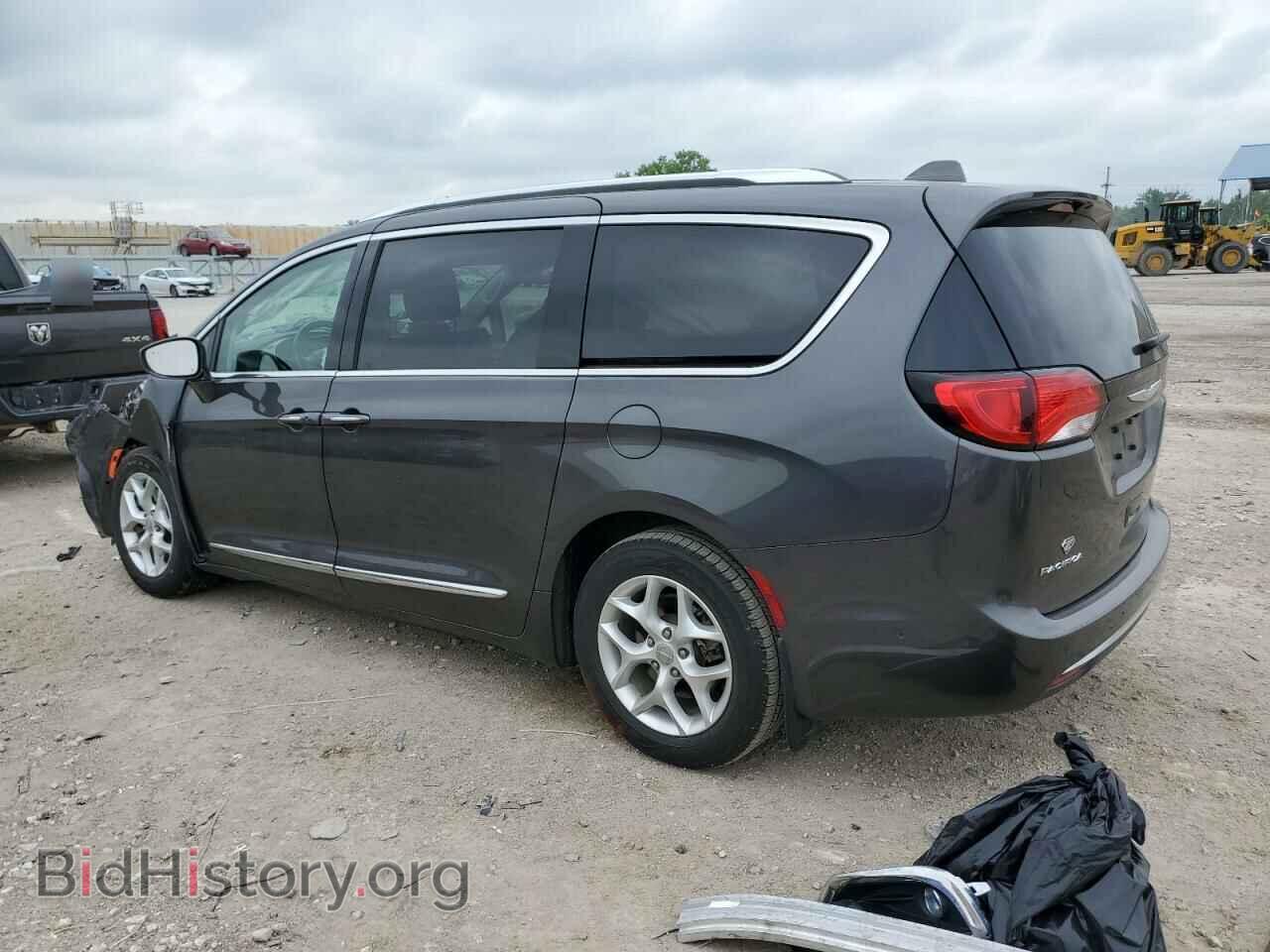 2018 CHRYSLER PACIFICA - VIN: 2C4RC1BGXJR102301 - Фото 2