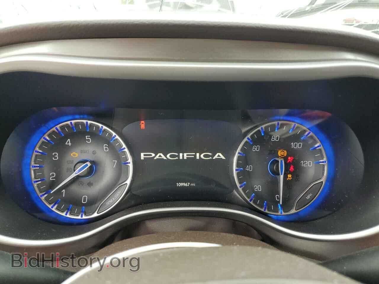 2018 CHRYSLER PACIFICA - VIN: 2C4RC1BGXJR102301 - Фото 9