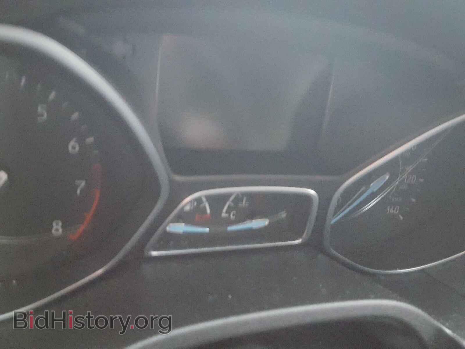2018 FORD FOCUS - VIN: 1FADP3K22JL215432 - Фото 8