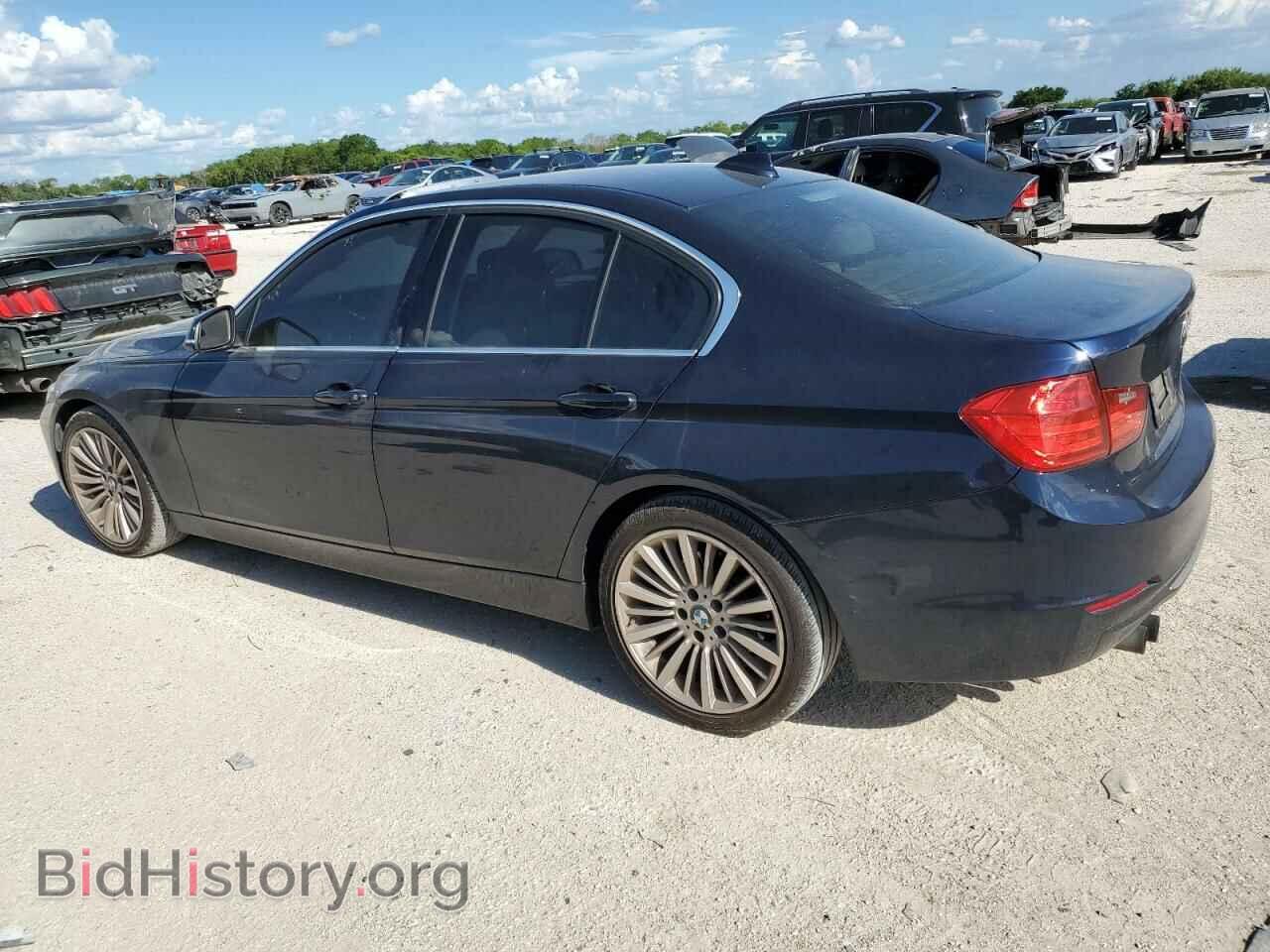 2012 BMW 3 SERIES - VIN: WBA3A5C54CF347621 - Фото 2