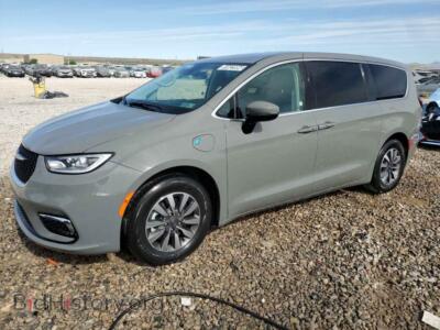 2023 Chrysler PACIFICA Hybrid Touring L, серый — VIN 2C4RC1L78PR575394, Copart