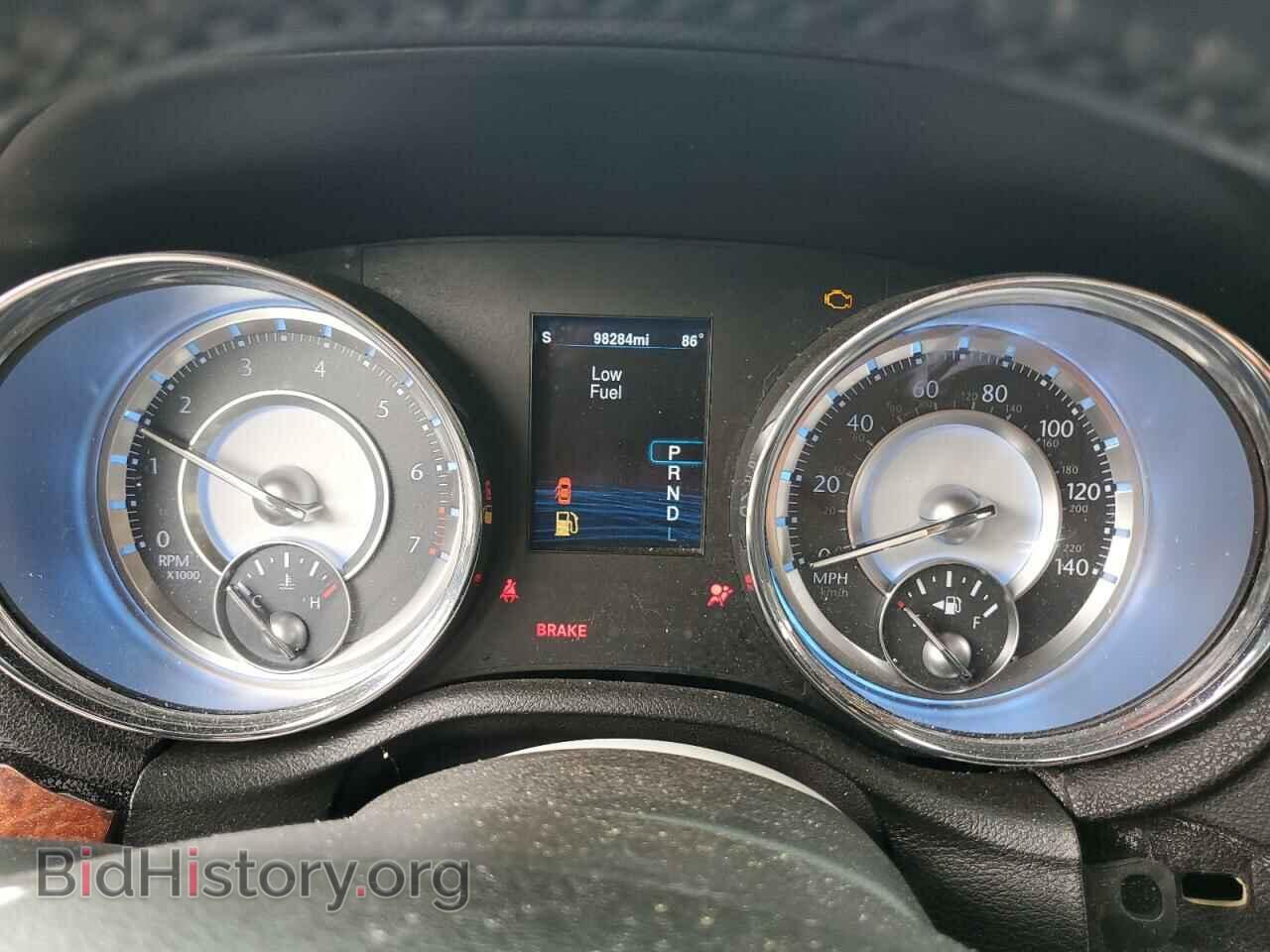 2014 CHRYSLER 300 - VIN: 2C3CCAAG3EH148169 - Фото 9