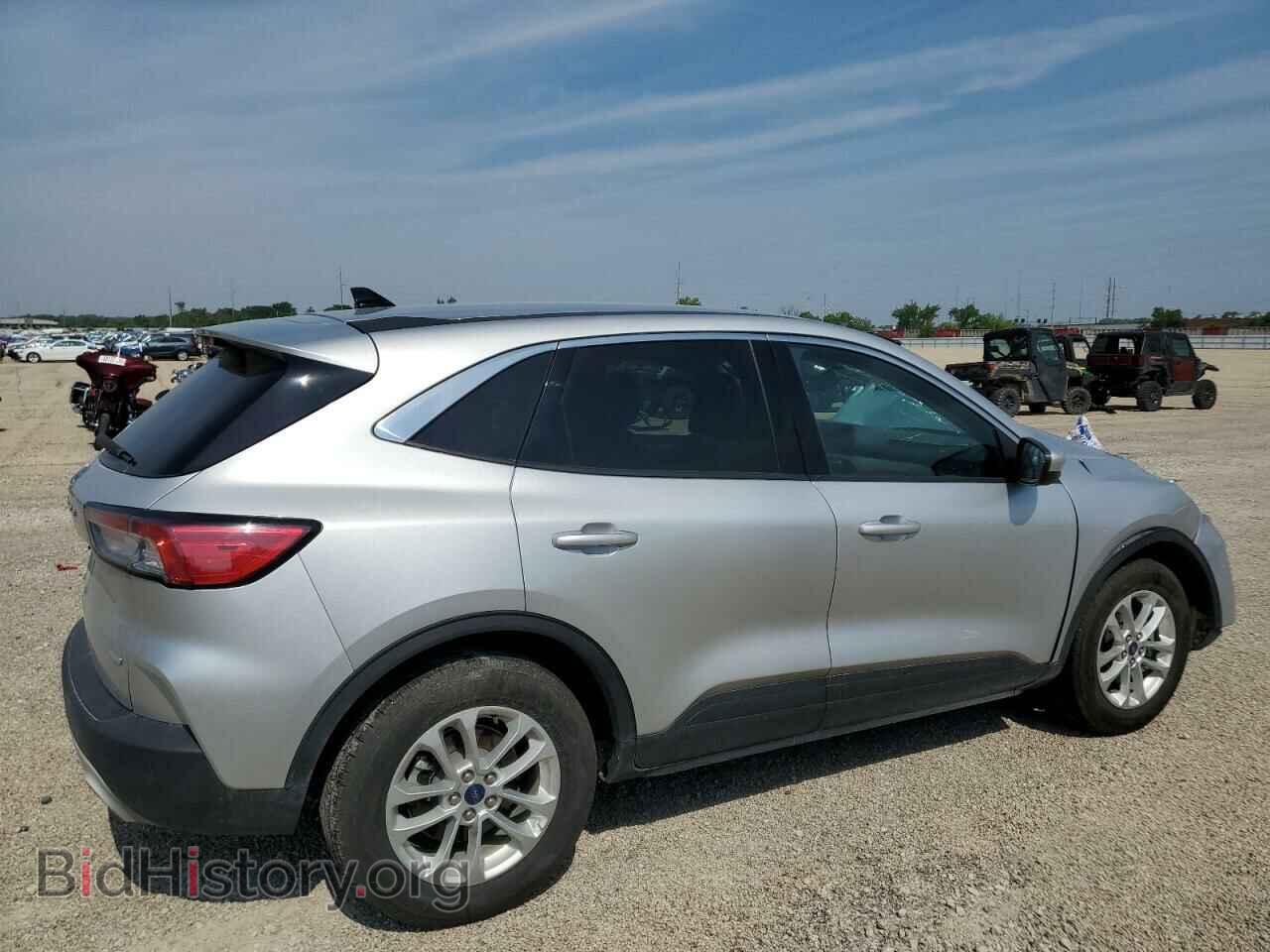 2020 FORD ESCAPE - VIN: 1FMCU0G68LUA10196 - Фото 3