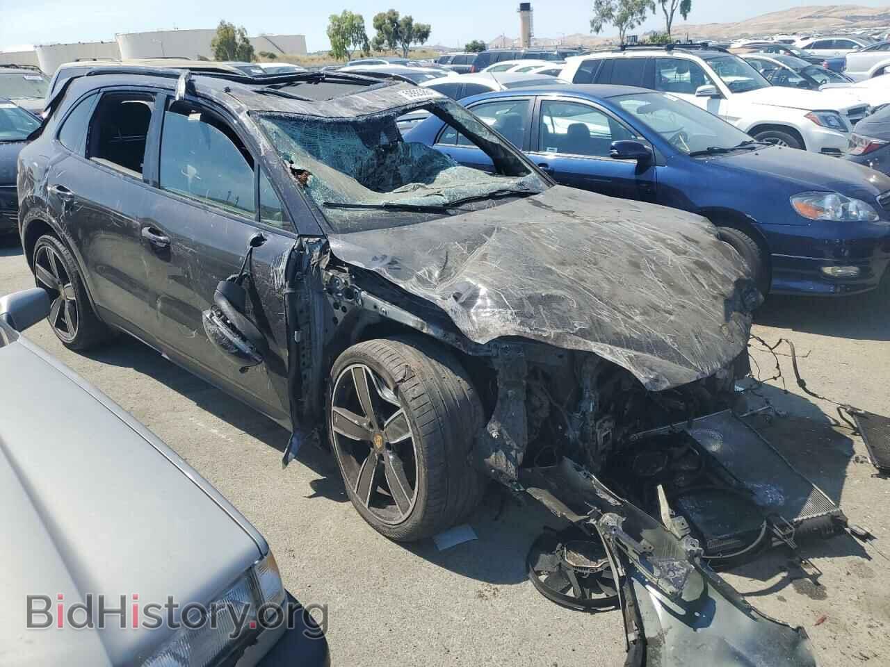 2019 PORSCHE CAYENNE - VIN: WP1AA2AY8KDA13445 - Photo 4