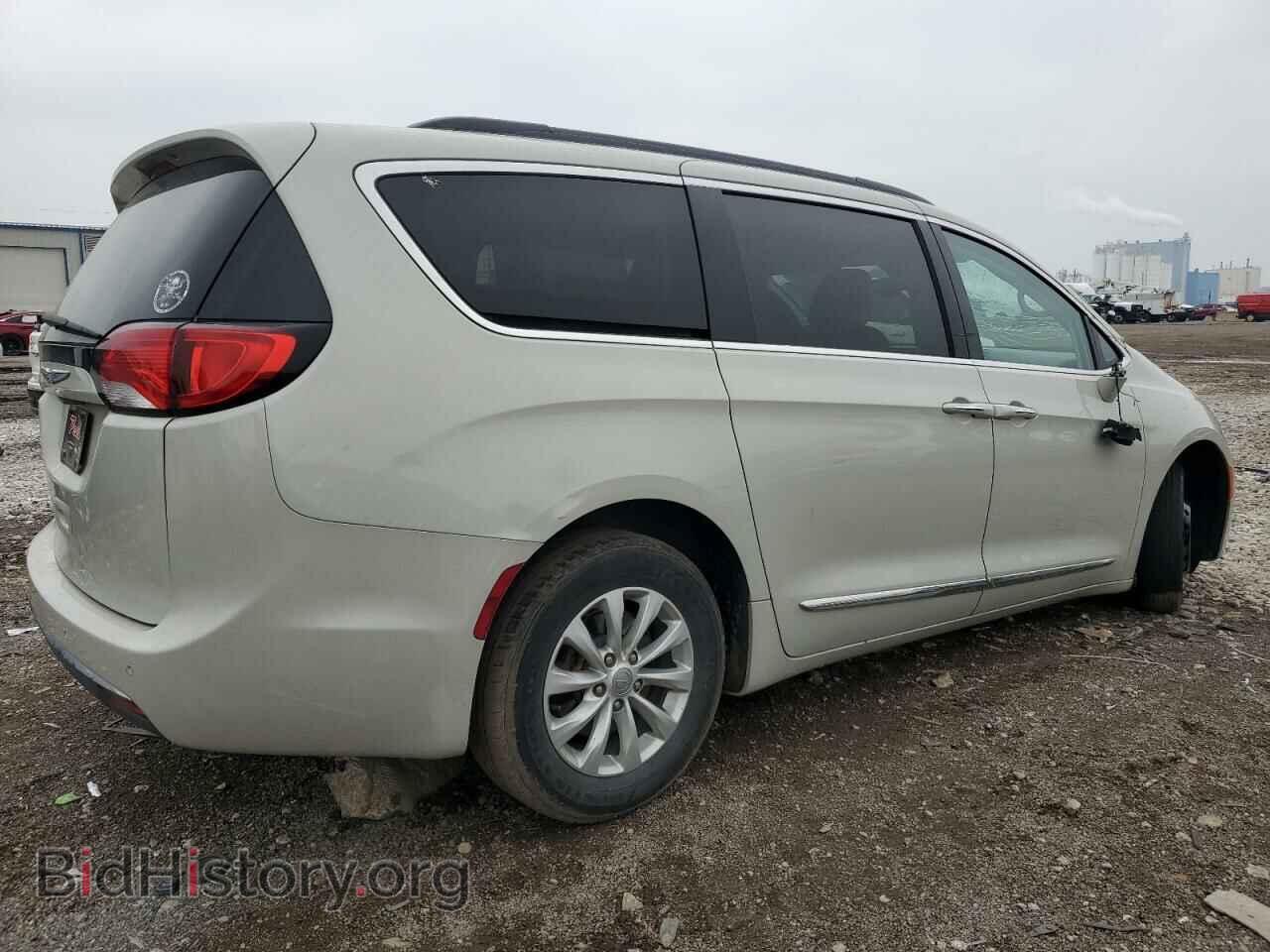 2017 CHRYSLER PACIFICA - VIN: 2C4RC1BG0HR720429 - Фото 3