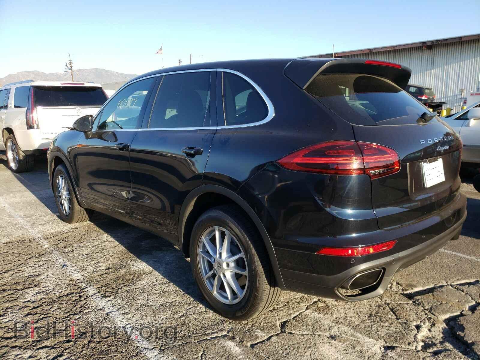 2016 PORSCHE CAYENNE - VIN: WP1AA2A24GLA08221 - Фото 3