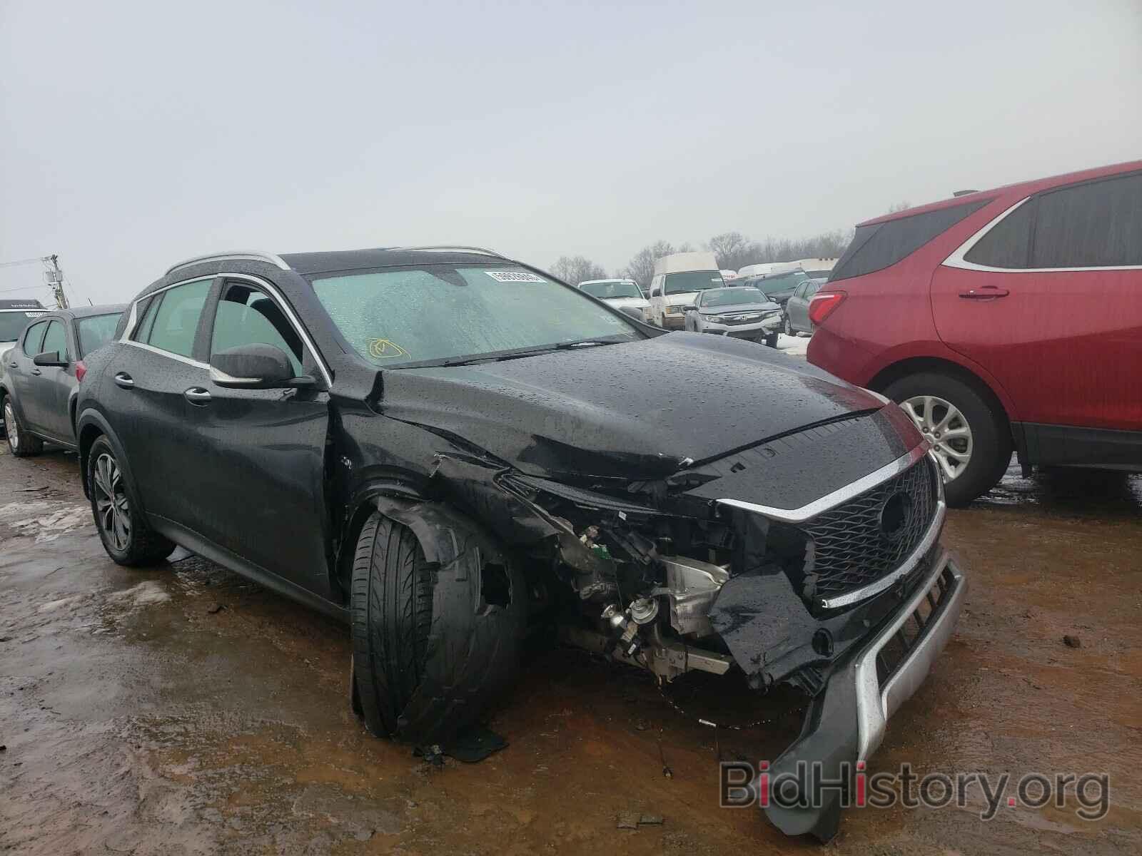 Photo SJKCH5CR8HA021260 - INFINITI QX30 2017