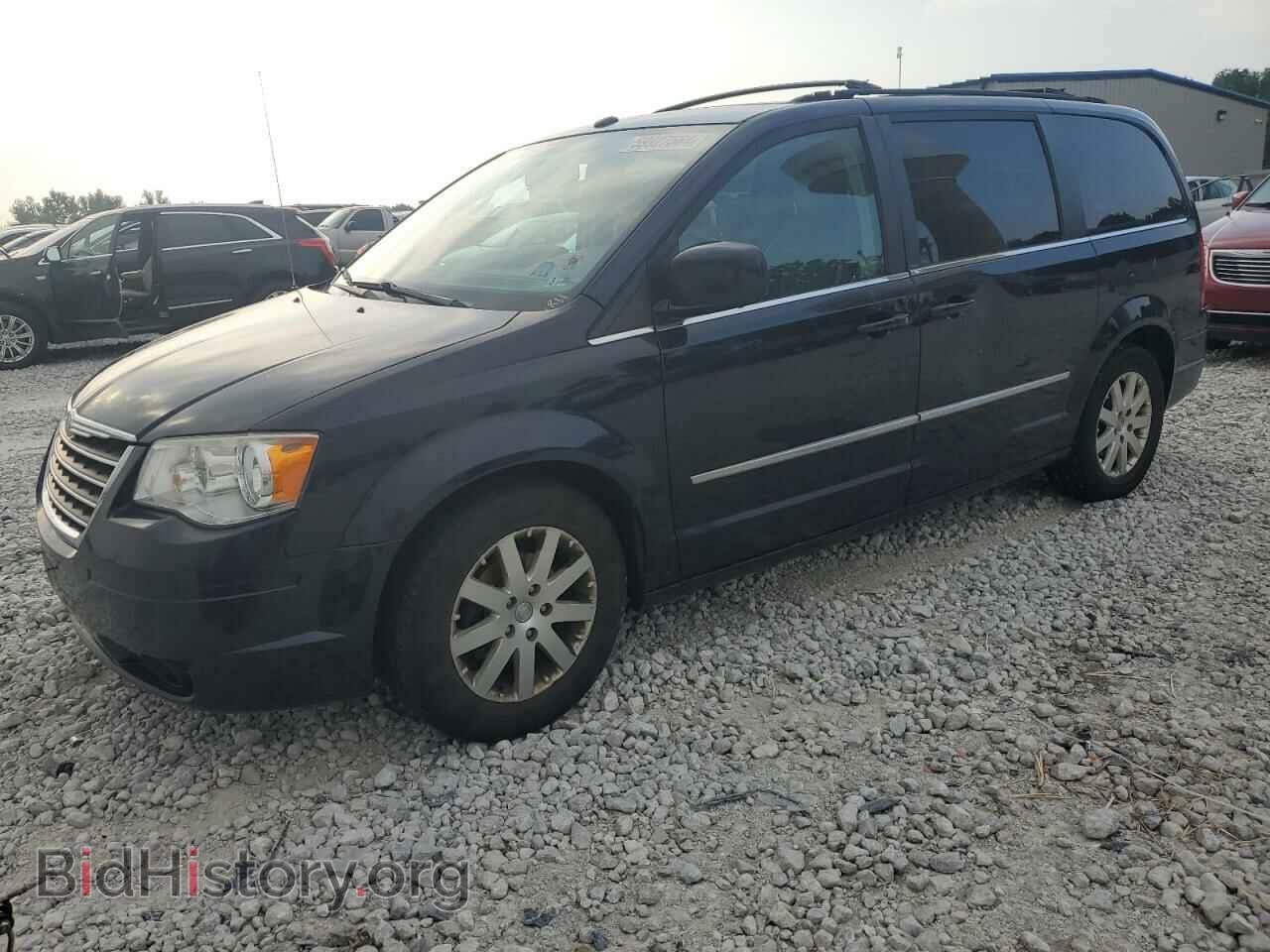Photo 2A4RR5D12AR152568 - CHRYSLER MINIVAN 2010