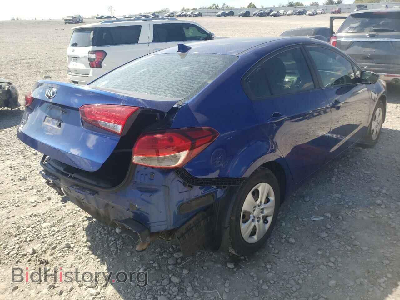 2017 KIA FORTE - VIN: 3KPFL4A7XHE050055 - Фото 4