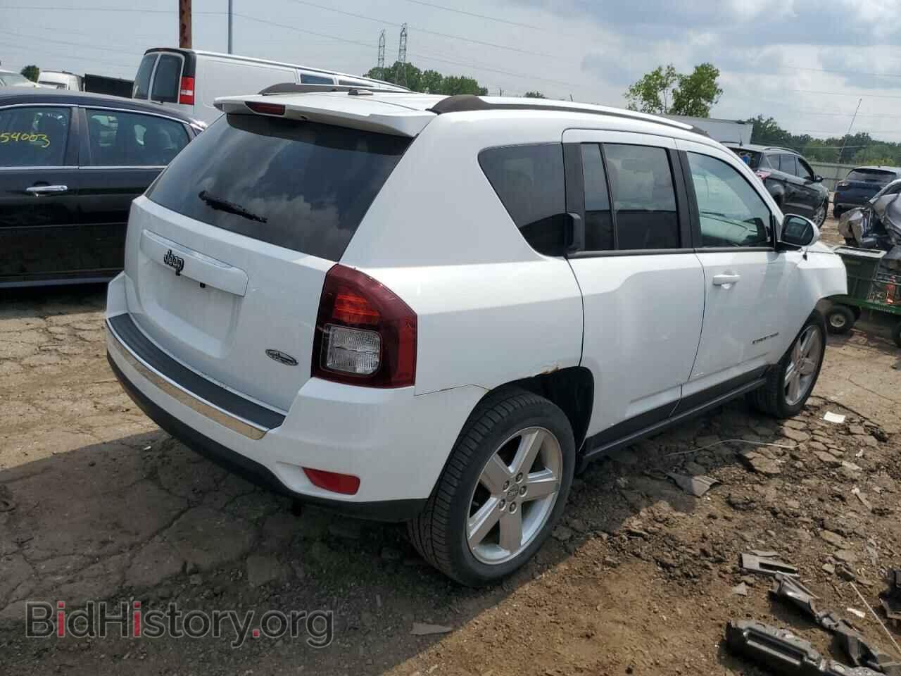 2014 JEEP COMPASS - VIN: 1C4NJCEA5ED849952 - Photo 3