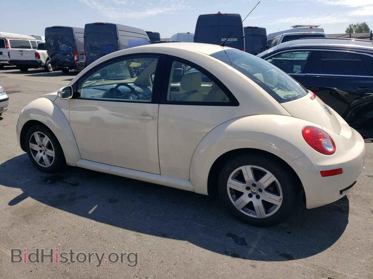 2007 VOLKSWAGEN BEETLE - VIN: 3VWPG31C37M511811 - Фото 2