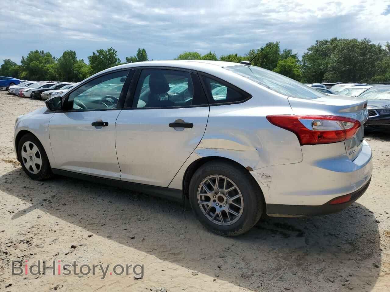 2014 FORD FOCUS - VIN: 1FADP3E23EL413597 - Фото 2