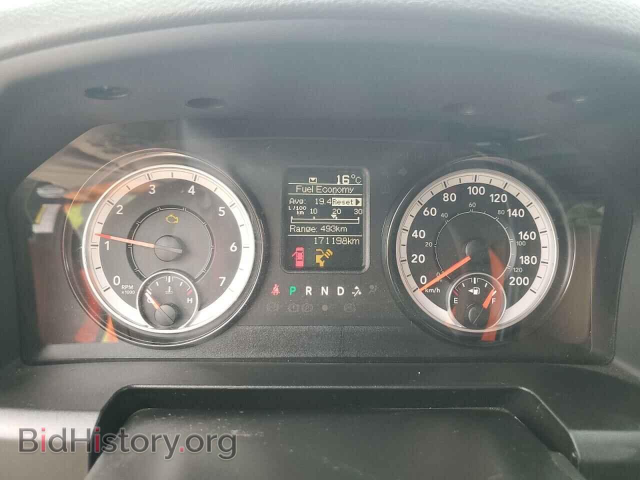 2018 RAM All Models - VIN: 3C6UR5HJ5JG295571 - Фото 9