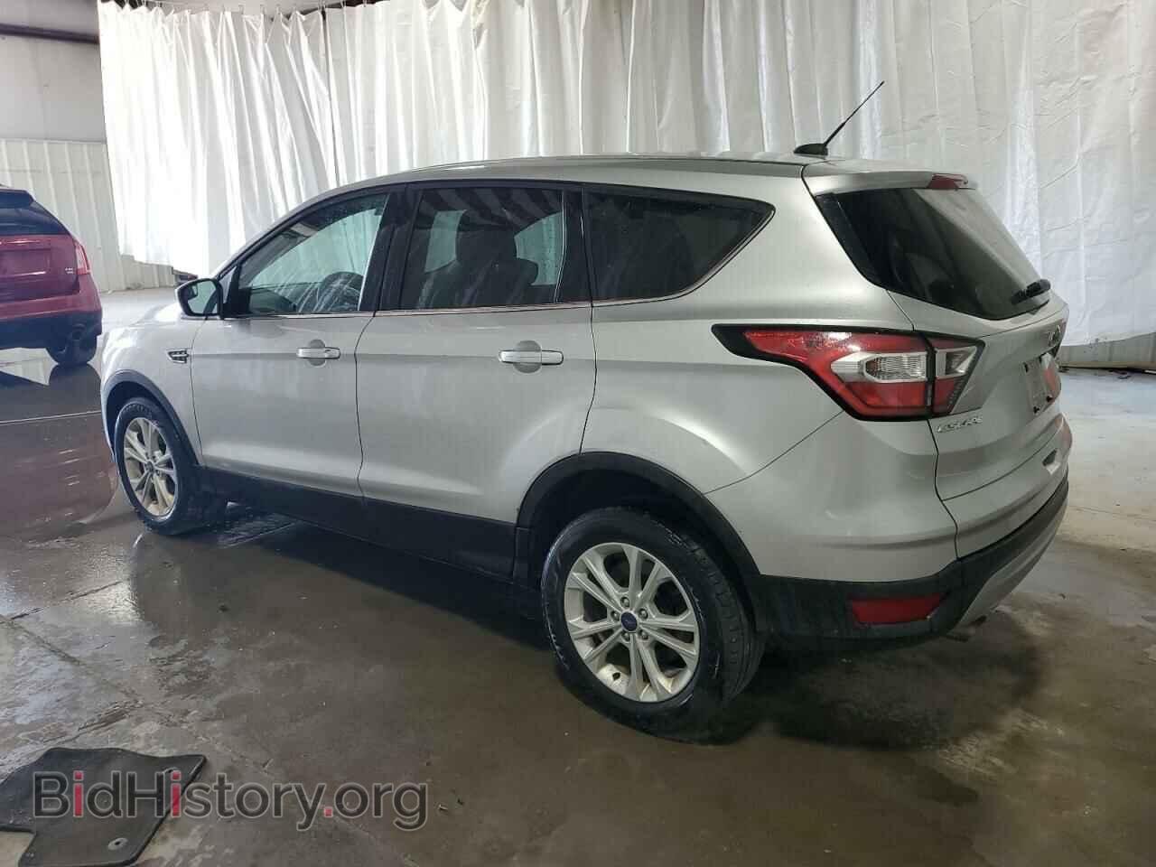 2017 FORD ESCAPE - VIN: 1FMCU9GD8HUB84568 - Фото 2