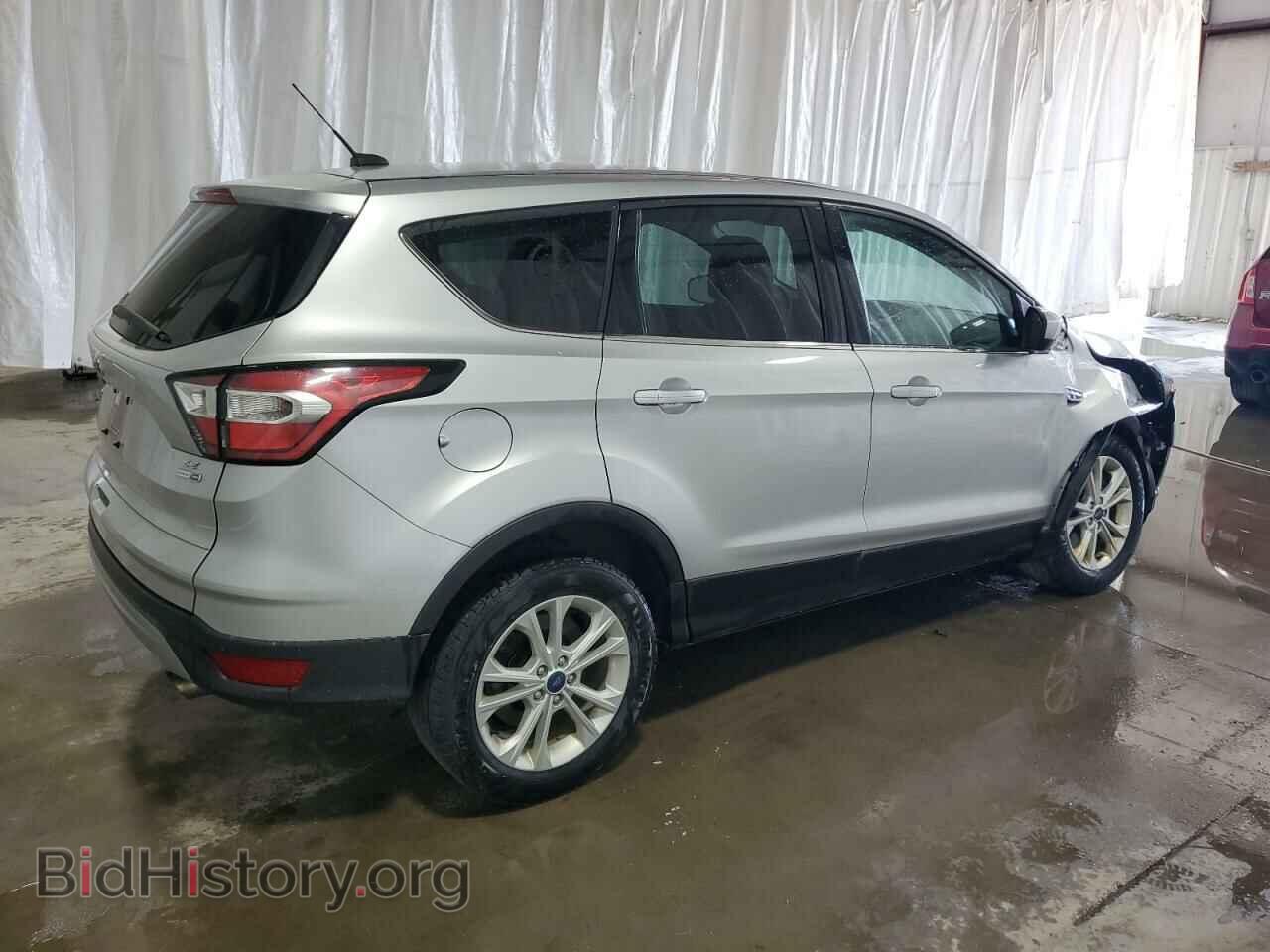 2017 FORD ESCAPE - VIN: 1FMCU9GD8HUB84568 - Фото 3