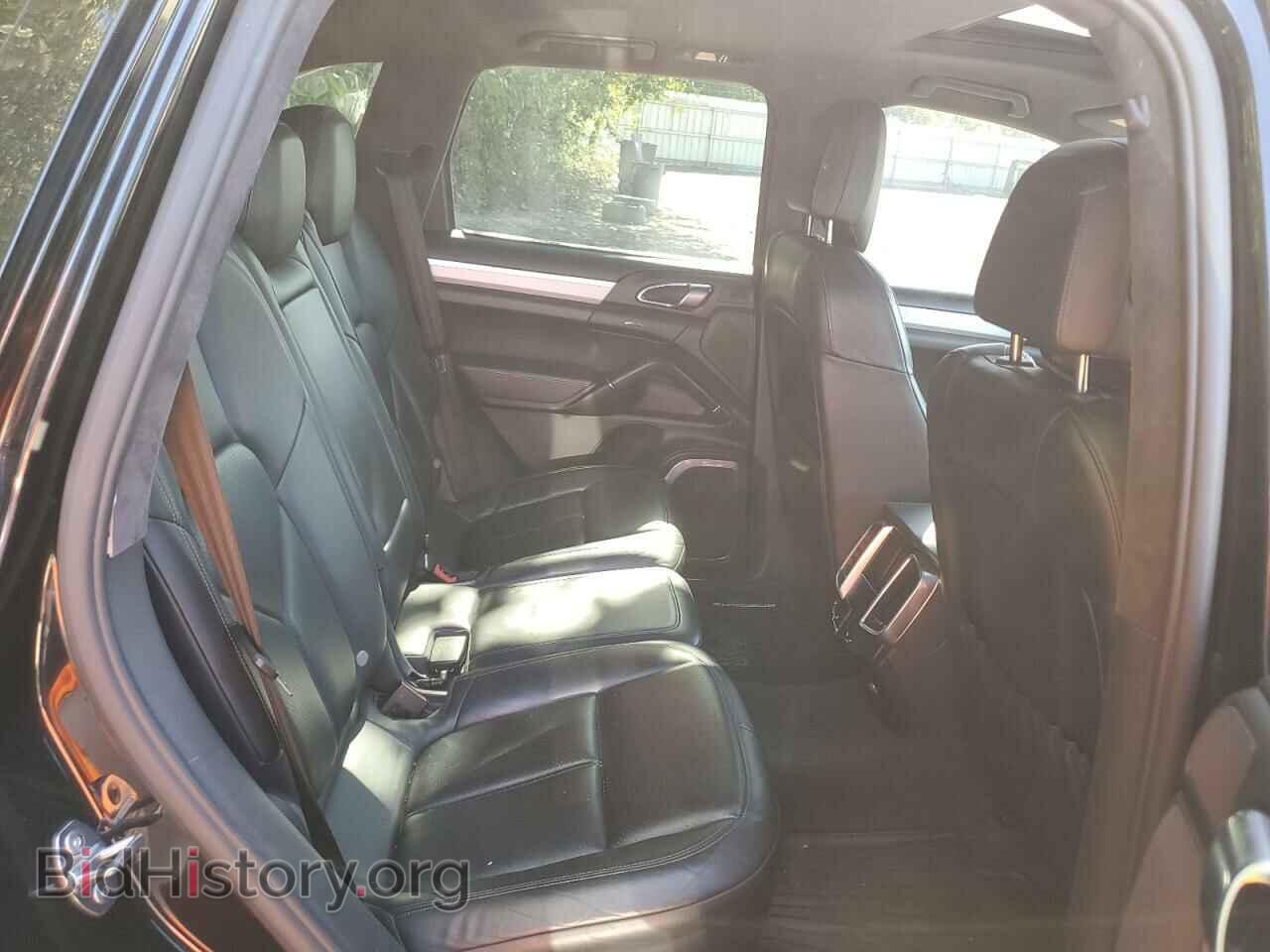 2011 PORSCHE CAYENNE - VIN: WP1AC2A25BLA82962 - Фото 11