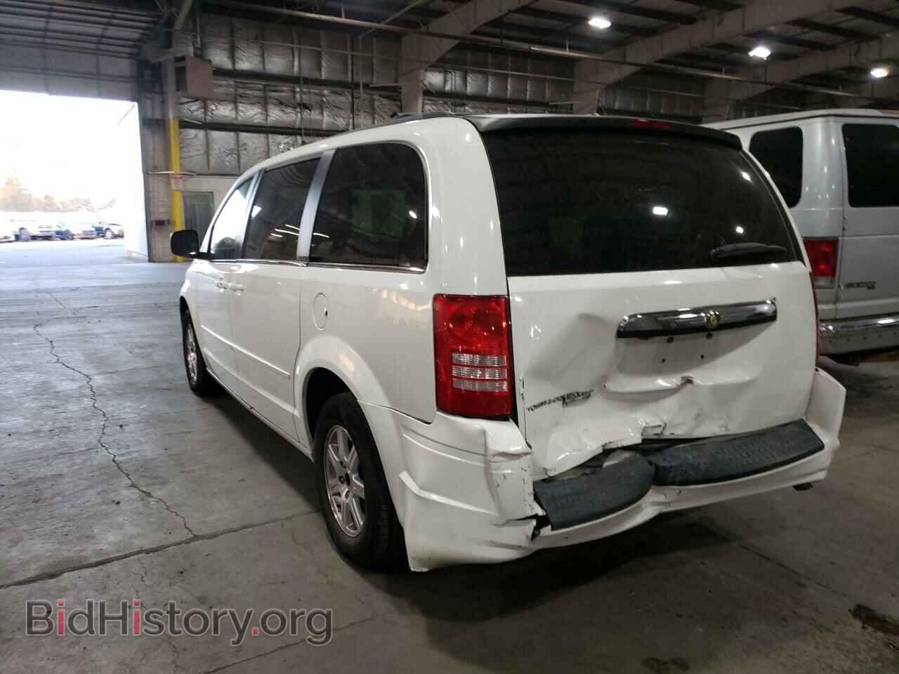 2008 CHRYSLER MINIVAN - VIN: 2A8HR54P28R759689 - Фото 3