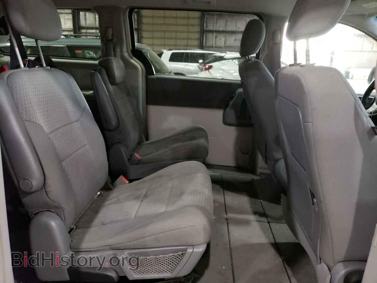 2008 CHRYSLER MINIVAN - VIN: 2A8HR54P28R759689 - Фото 6