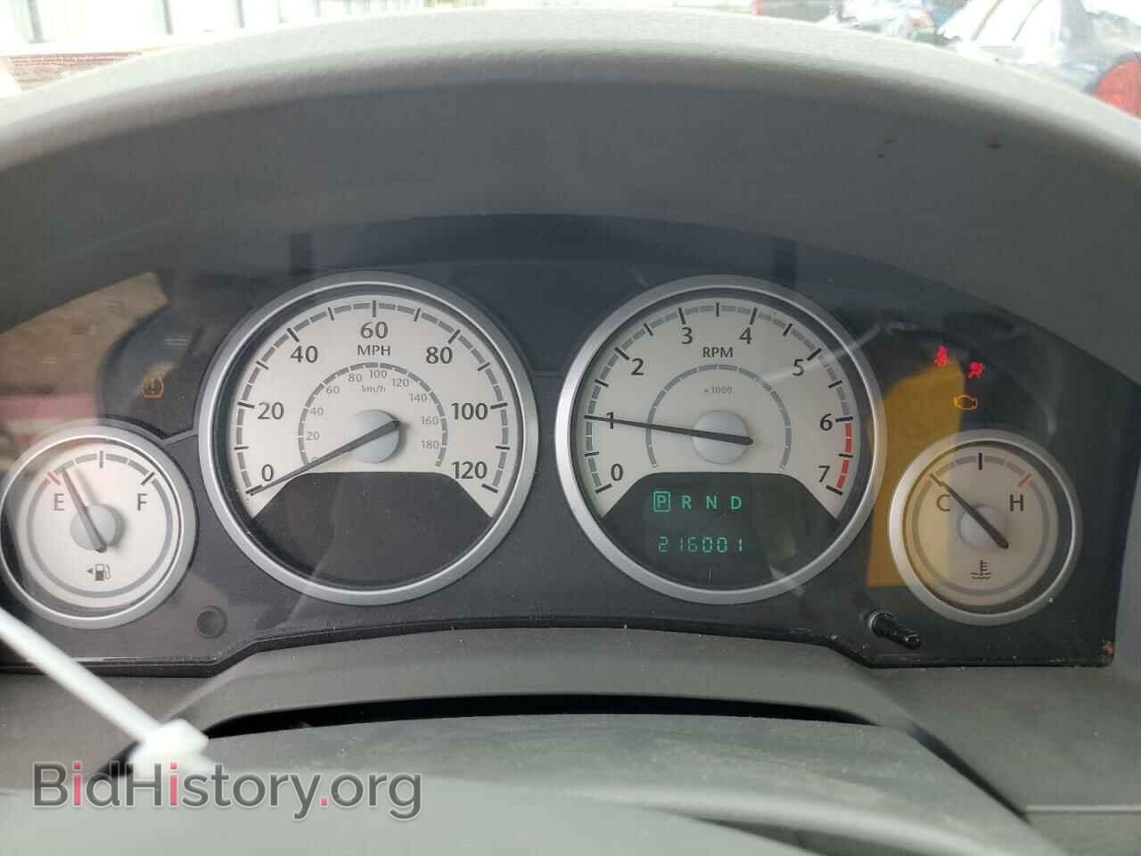 2008 CHRYSLER MINIVAN - VIN: 2A8HR44H68R820464 - Фото 9