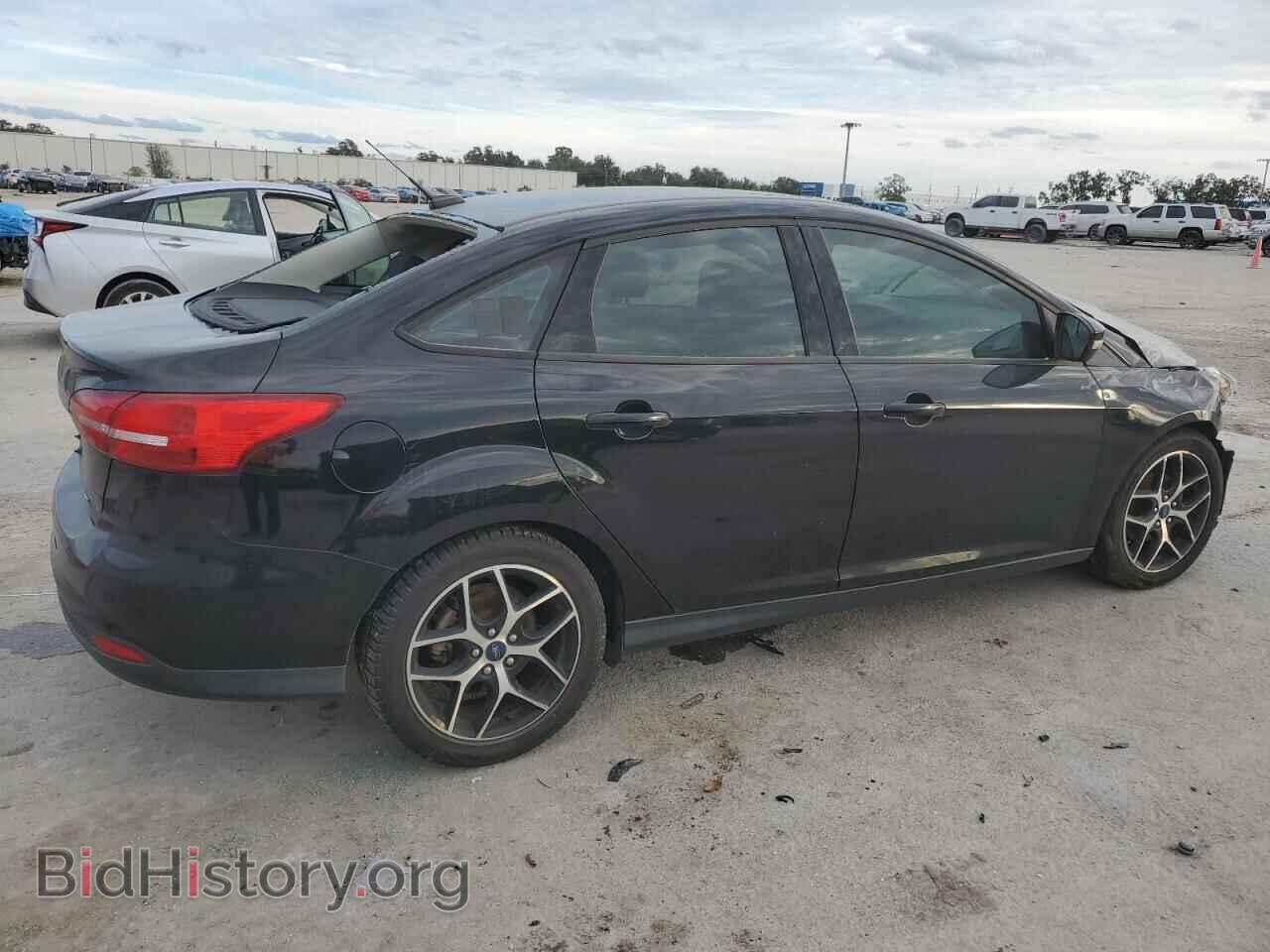 2017 FORD FOCUS - VIN: 1FADP3H2XHL256652 - Фото 3