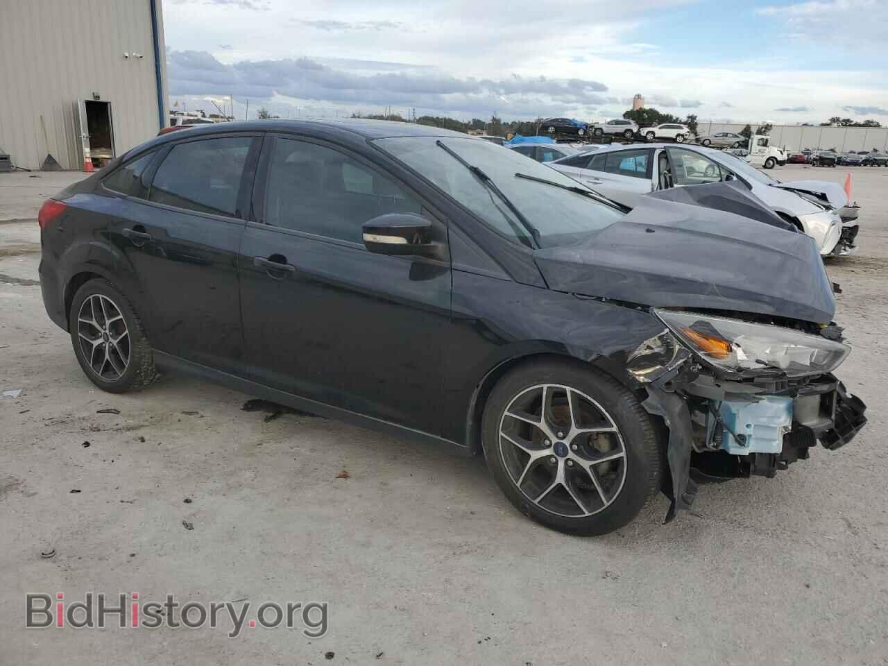 2017 FORD FOCUS - VIN: 1FADP3H2XHL256652 - Фото 4