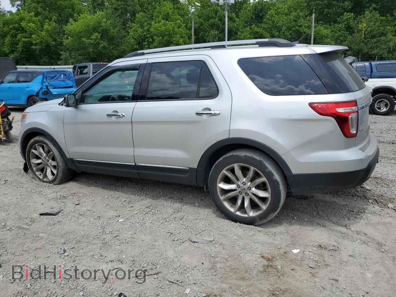 2011 FORD EXPLORER - VIN: 1FMHK8D81BGA72214 - Фото 2