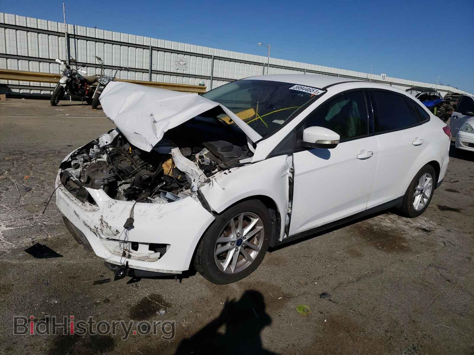 2015 FORD FOCUS - VIN: 1FADP3F29FL330384 - Photo 2