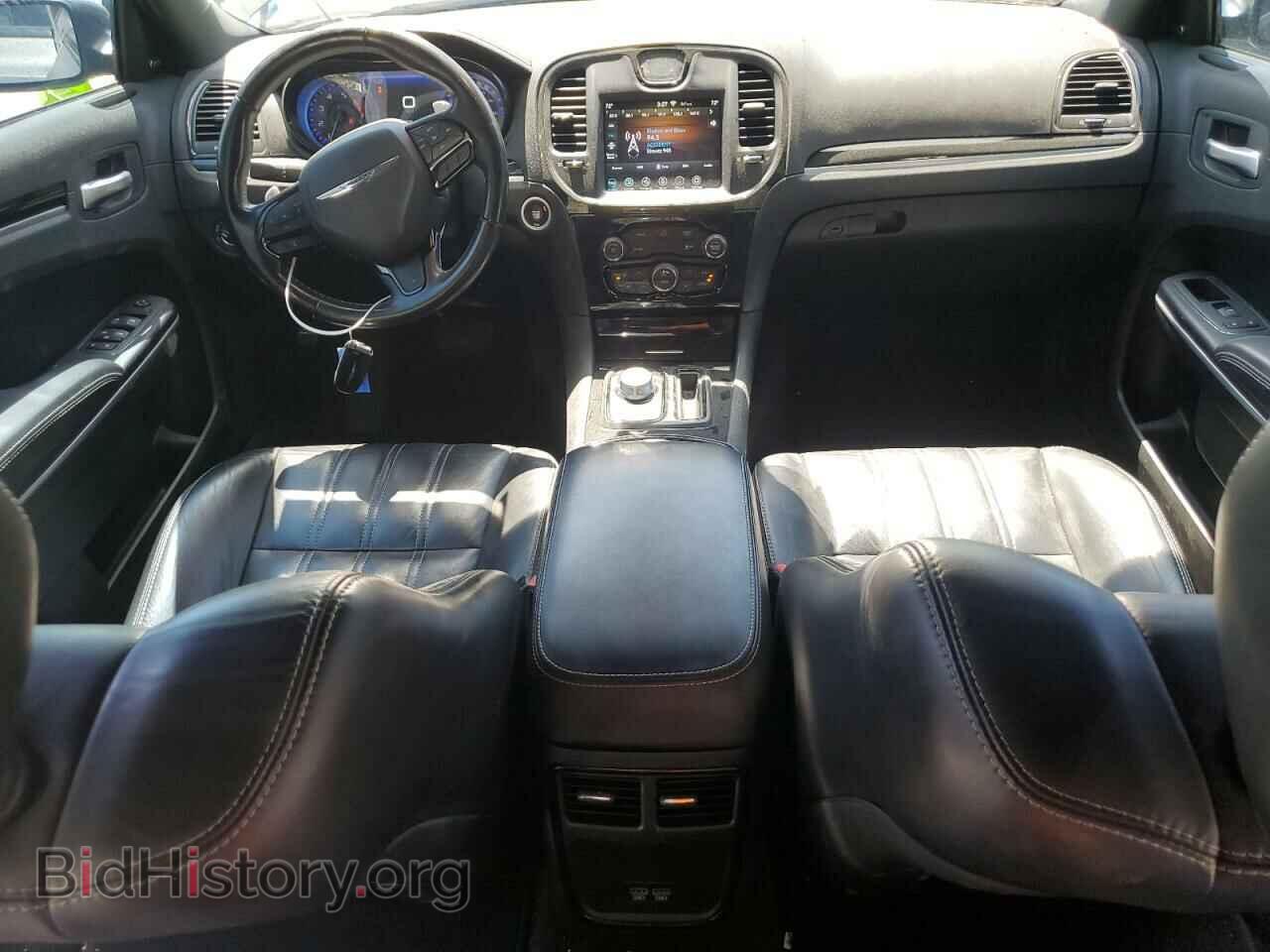 2020 CHRYSLER 300 - VIN: 2C3CCABT8LH225269 - Фото 8