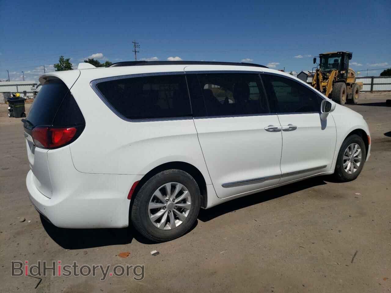 2017 CHRYSLER PACIFICA - VIN: 2C4RC1BG3HR719954 - Photo 3