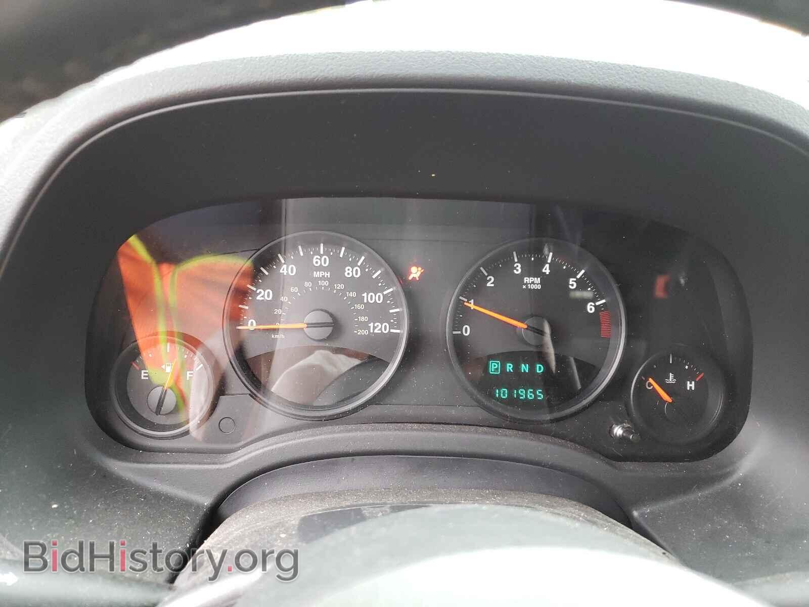 2012 JEEP COMPASS - VIN: 1C4NJDEB5CD718158 - Photo 8