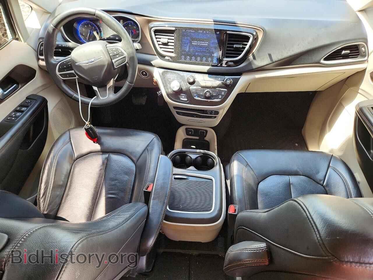 2017 CHRYSLER PACIFICA - VIN: 2C4RC1EG9HR778020 - Photo 8
