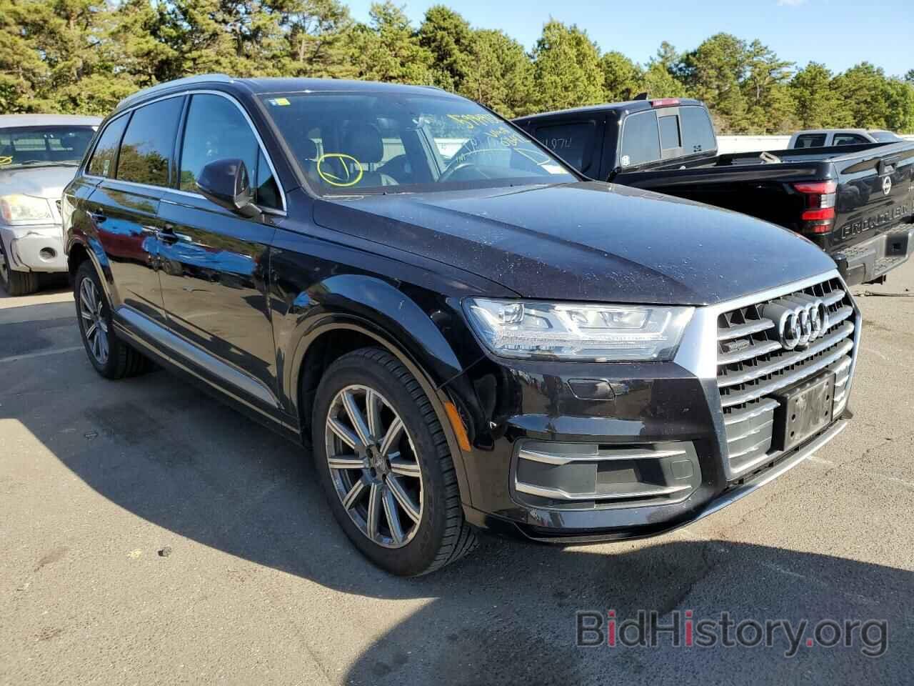 Photo WA1LHAF77KD024642 - AUDI Q7 2019