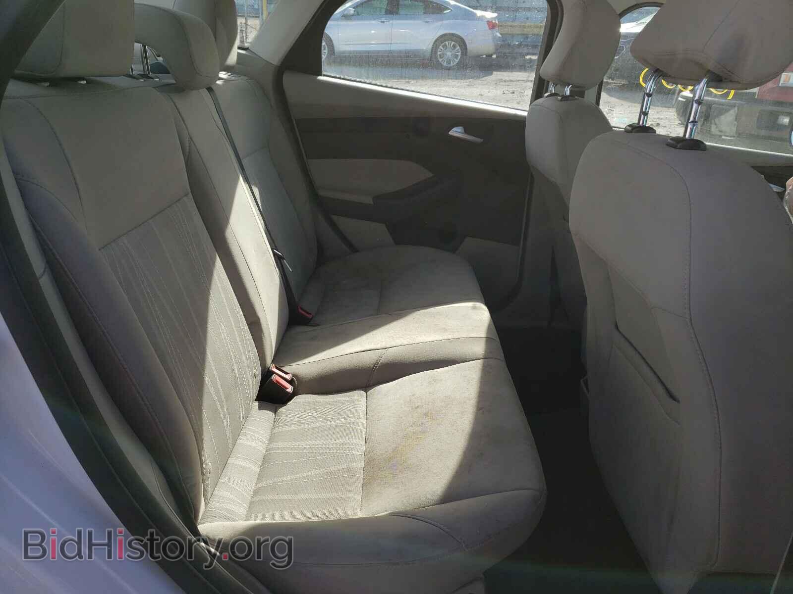 2016 FORD FOCUS - VIN: 1FADP3F2XGL214015 - Фото 6