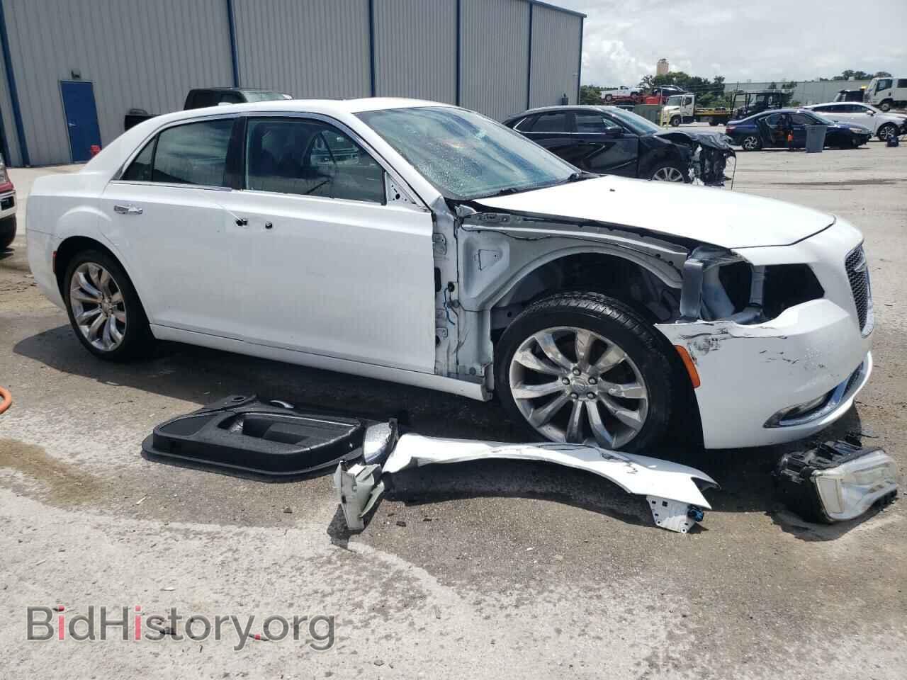 2017 CHRYSLER 300 - VIN: 2C3CCAEG1HH667882 - Фото 4