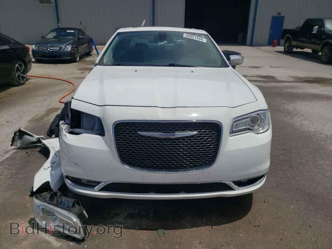 2017 CHRYSLER 300 - VIN: 2C3CCAEG1HH667882 - Фото 5