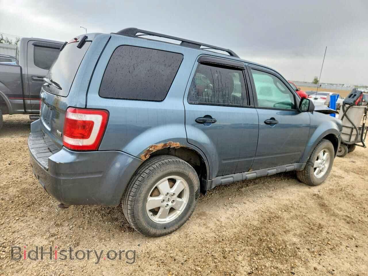 2011 FORD ESCAPE - VIN: 1FMCU0DG1BKC00171 - Фото 3