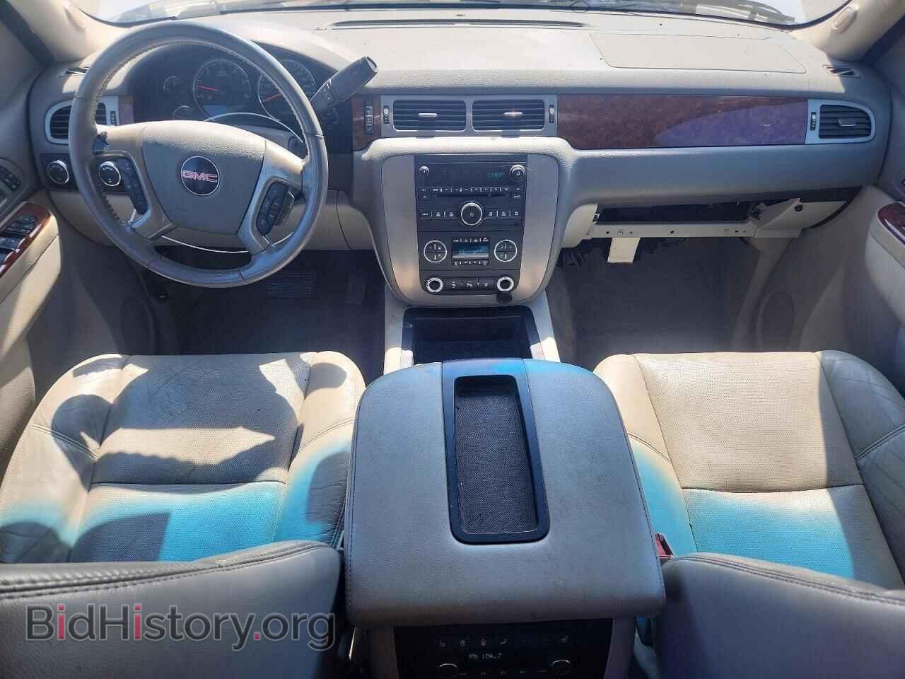 2011 GMC YUKON - VIN: 1GKS2CE02BR247701 - Фото 8