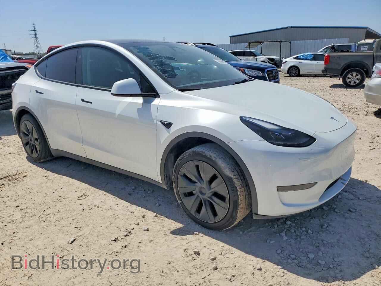 2025 TESLA MODEL Y - VIN: 7SAYGDED1SA352400 - Photo 4