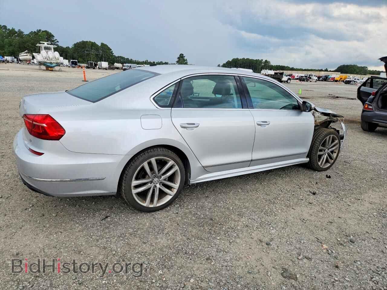 2016 VOLKSWAGEN PASSAT - VIN: 1VWAT7A35GC052288 - Фото 3