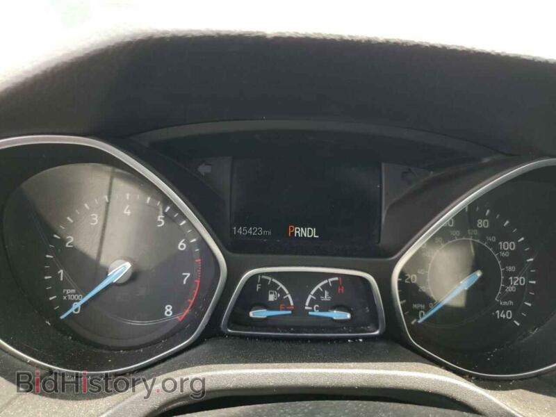 2017 Ford FOCUS (VIN 1FADP3F27HL279373) — photo 9 of 13
