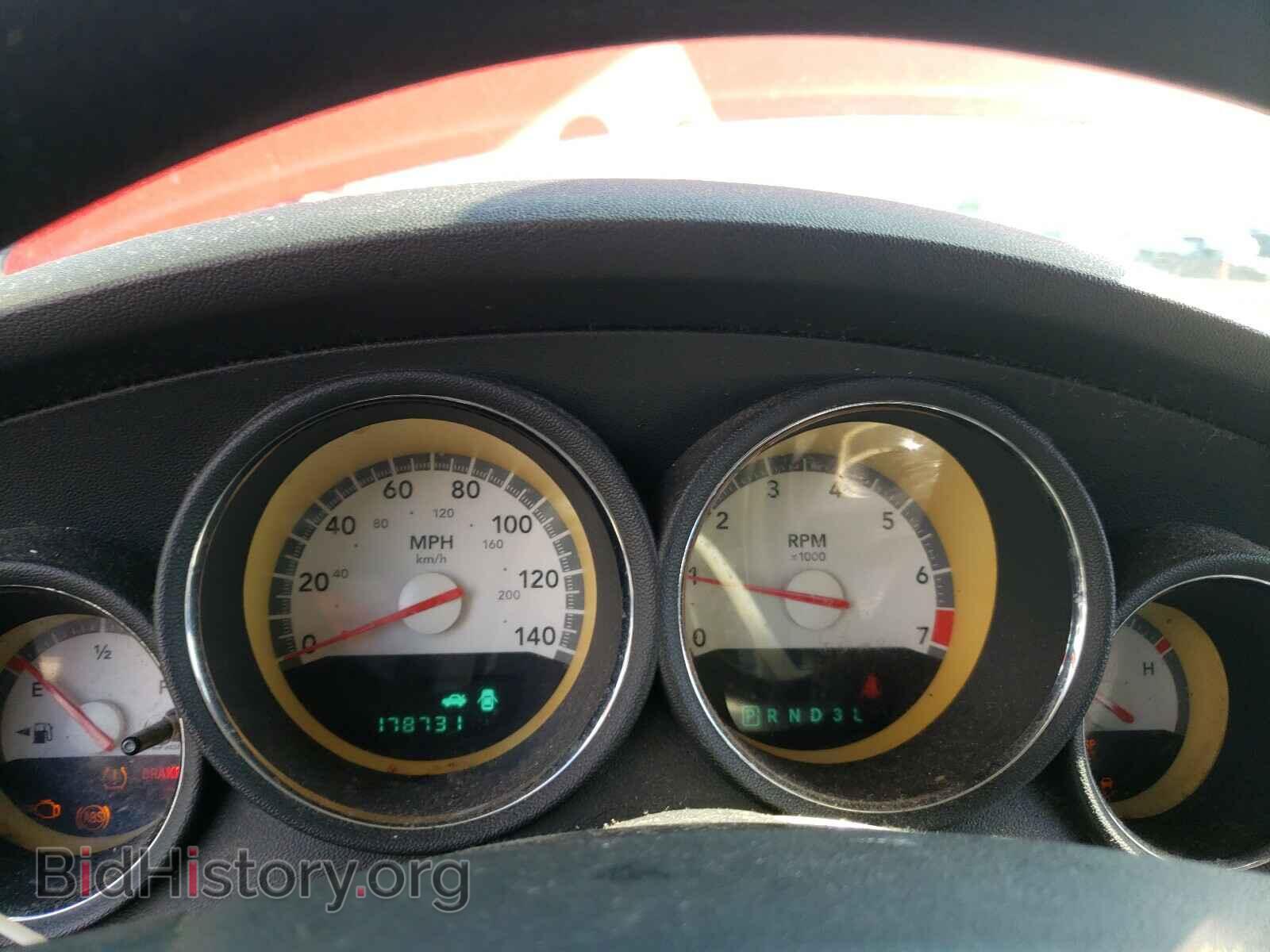 2010 DODGE CHARGER - VIN: 2B3CA3CV2AH206857 - Фото 8
