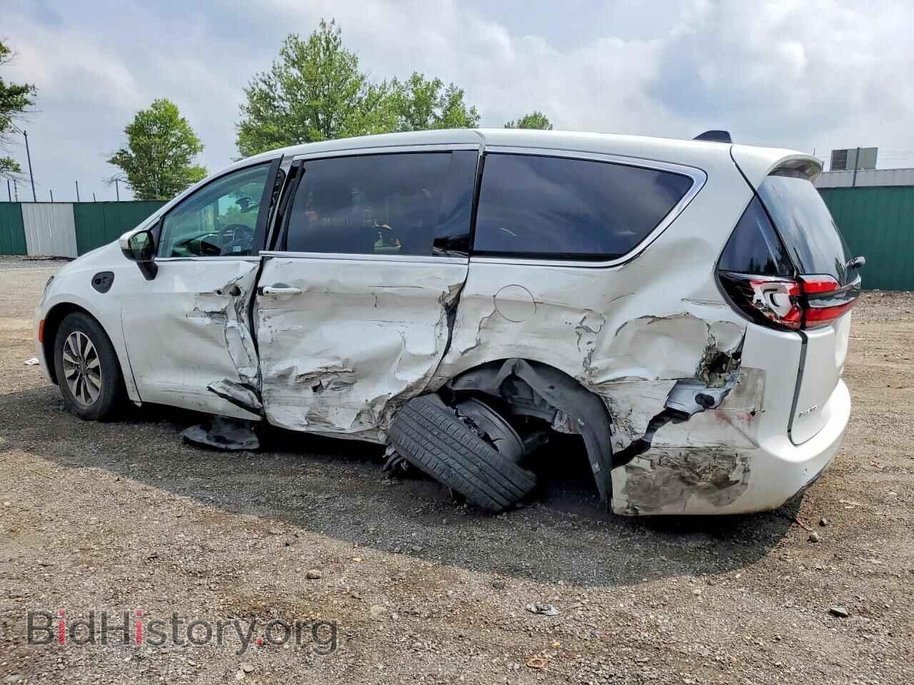2023 CHRYSLER PACIFICA - VIN: 2C4RC1L71PR618375 - Photo 2