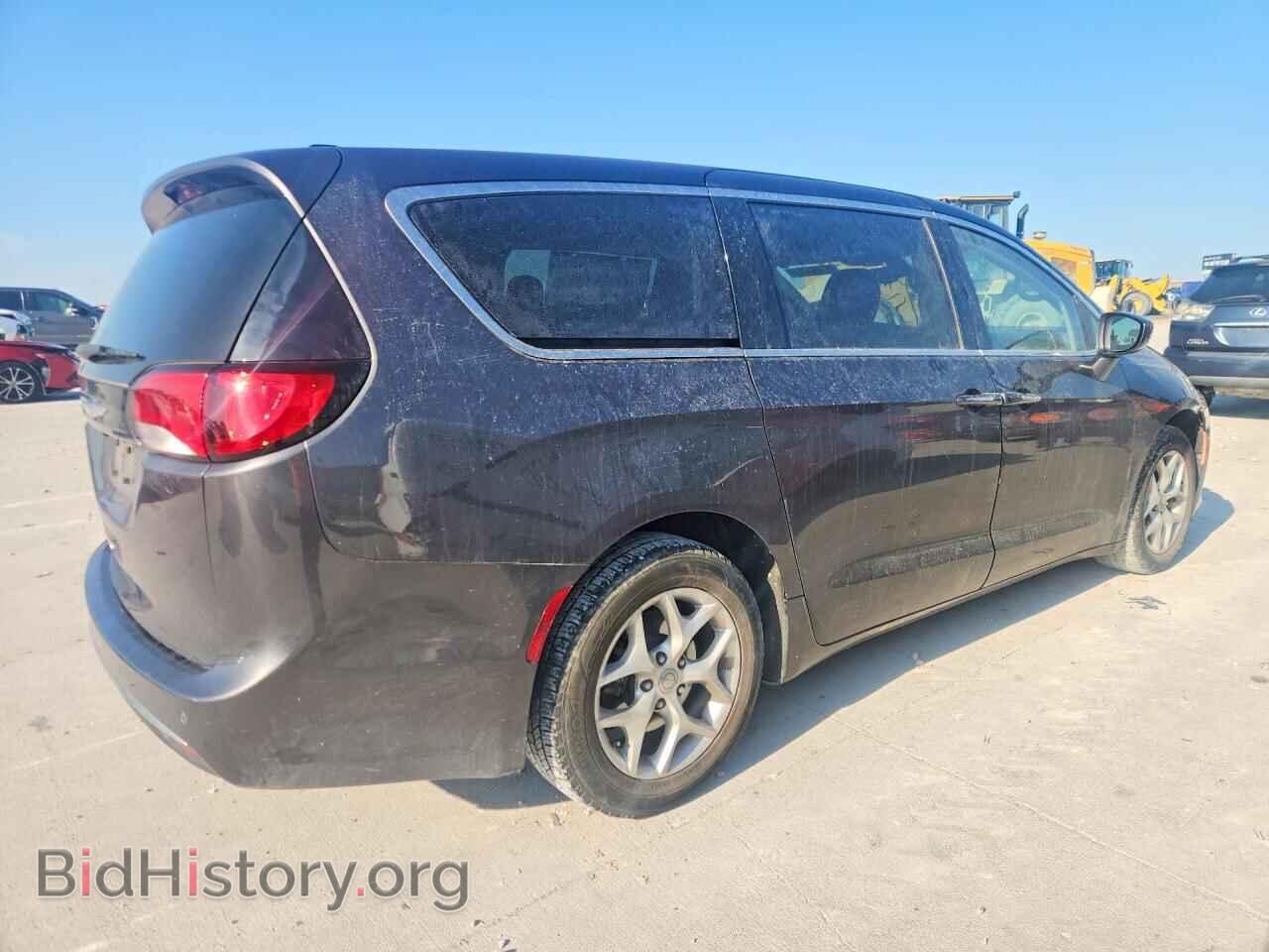 2018 CHRYSLER PACIFICA - VIN: 2C4RC1FG9JR125711 - Photo 3