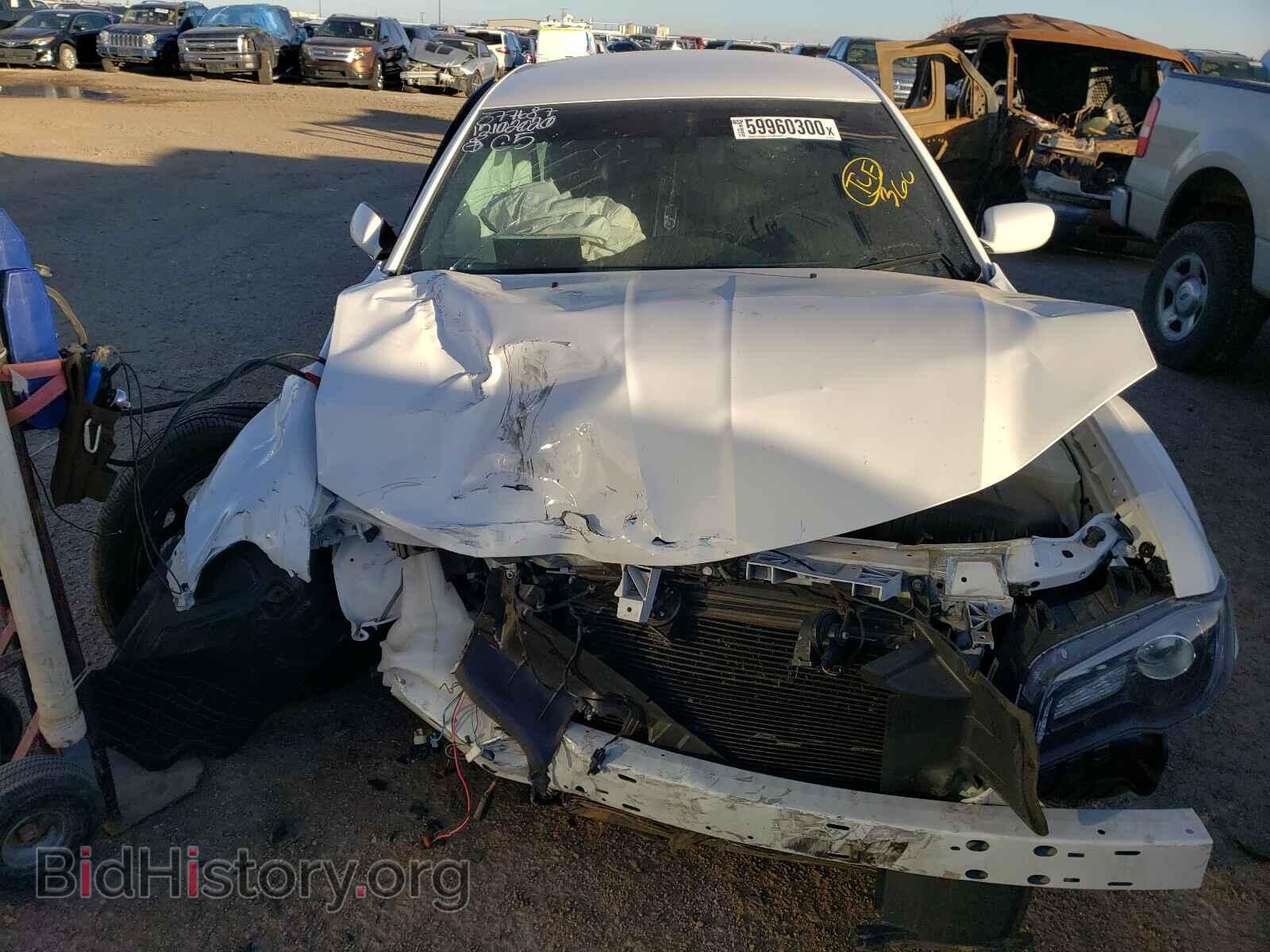 2019 CHRYSLER 300 - VIN: 2C3CCABG6KH654301 - Фото 9