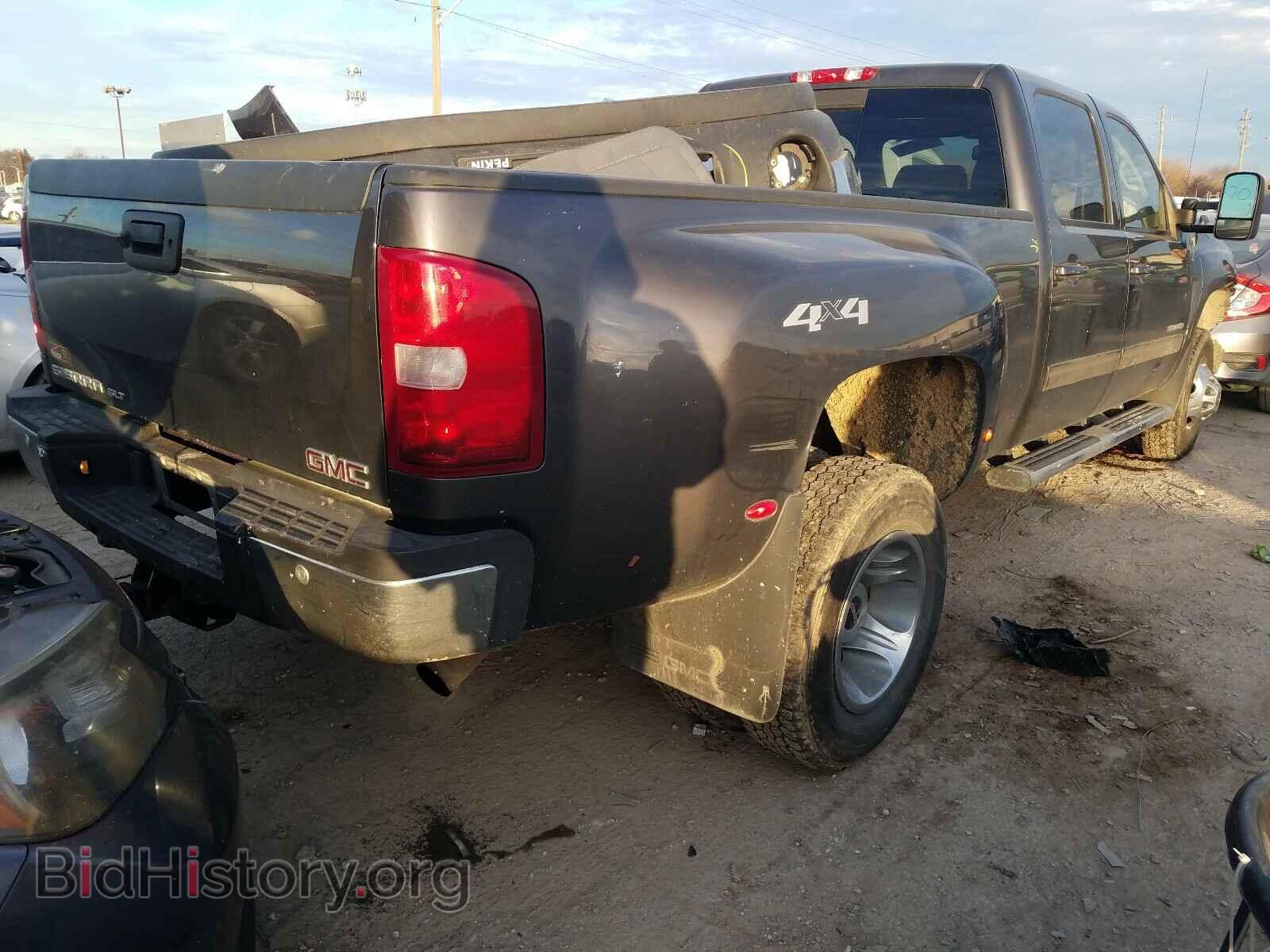 2011 GMC SIERRA - VIN: 1GT424CG2BF122533 - Фото 4