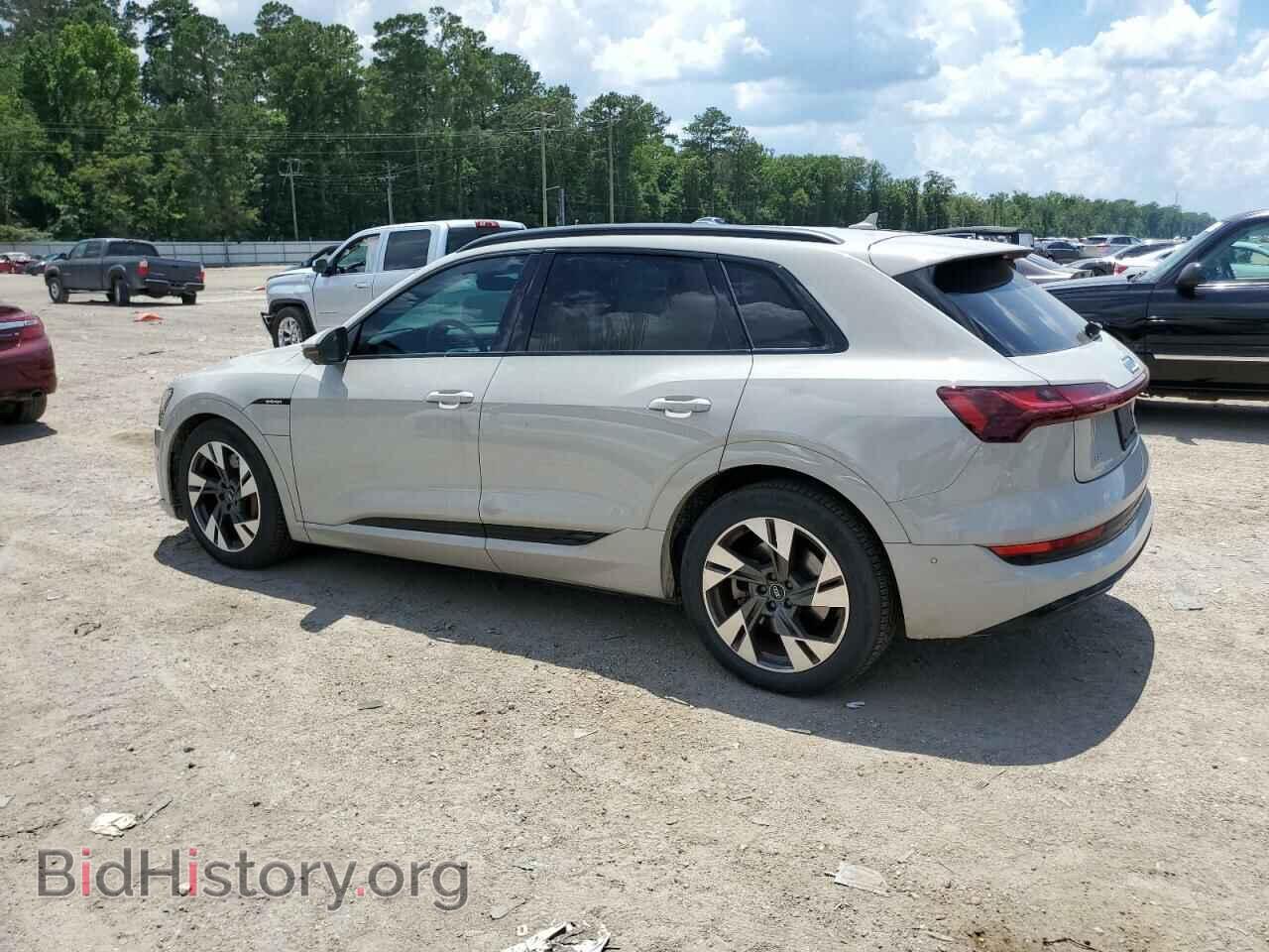 2022 AUDI E-TRON - VIN: WA1AAAGE0NB012499 - Фото 2