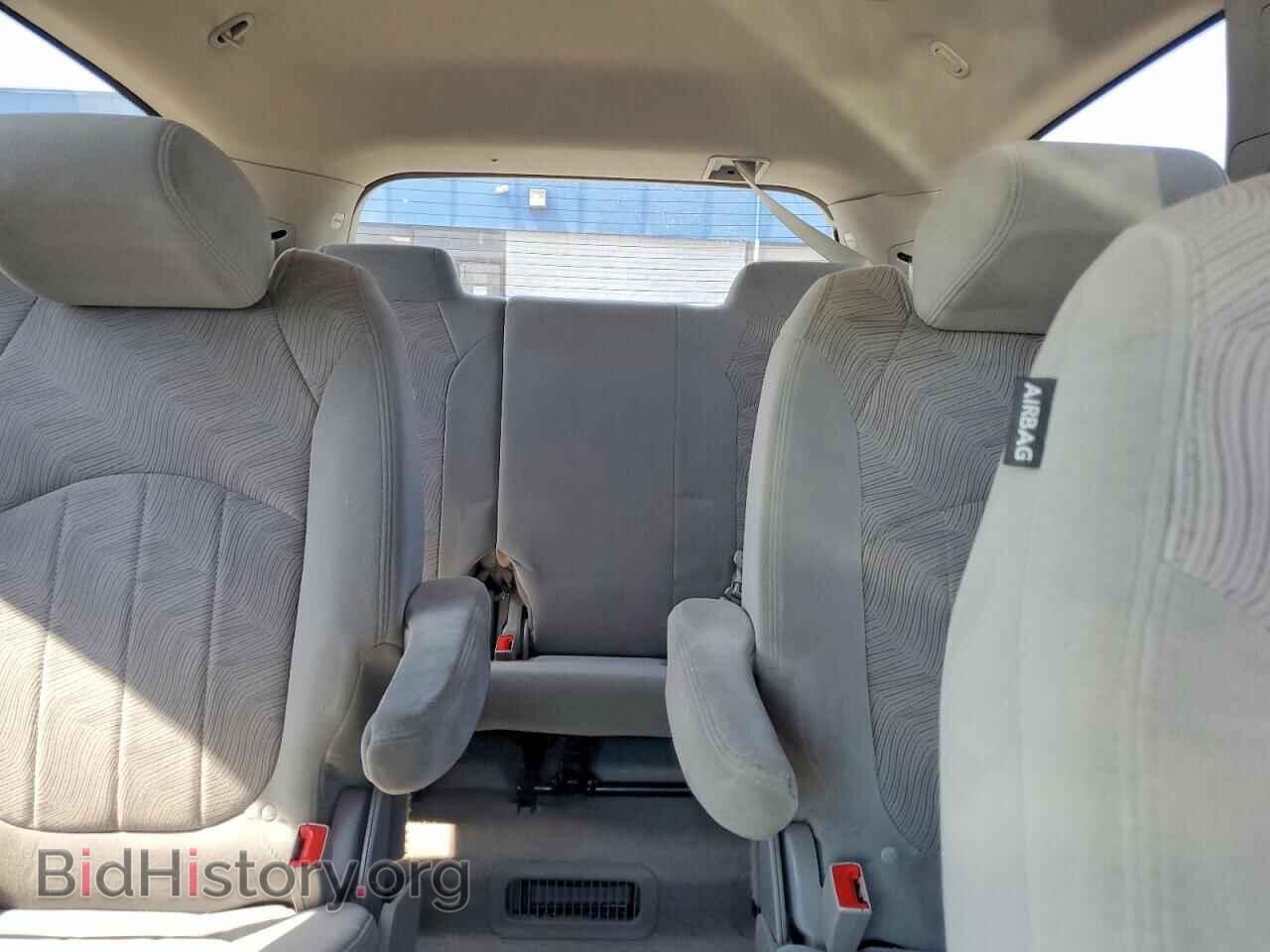 2017 BUICK ENCLAVE - VIN: 5GAKRAKD2HJ120149 - Photo 10